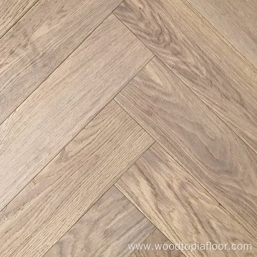 Sale Herringbone Brushed Oak Engineered Wood 15mm Thickness